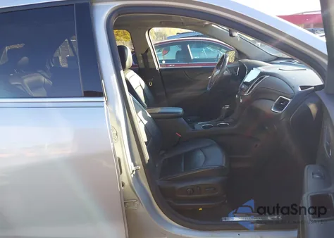 2018 Chevrolet Equinox Premier из США, поврежденный, VIN 2GNAXVEV6J6312308